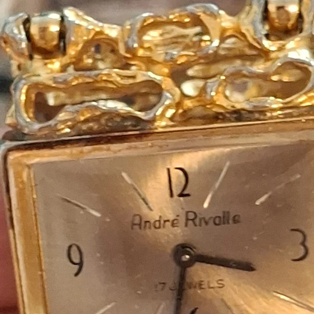 Andre Rivalle Womens Goldtone 17 Jewel Manual Wind-Up Swiss Watch. Tested, Works